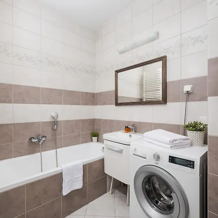 Apartment Bianco Bemowo Comfy *